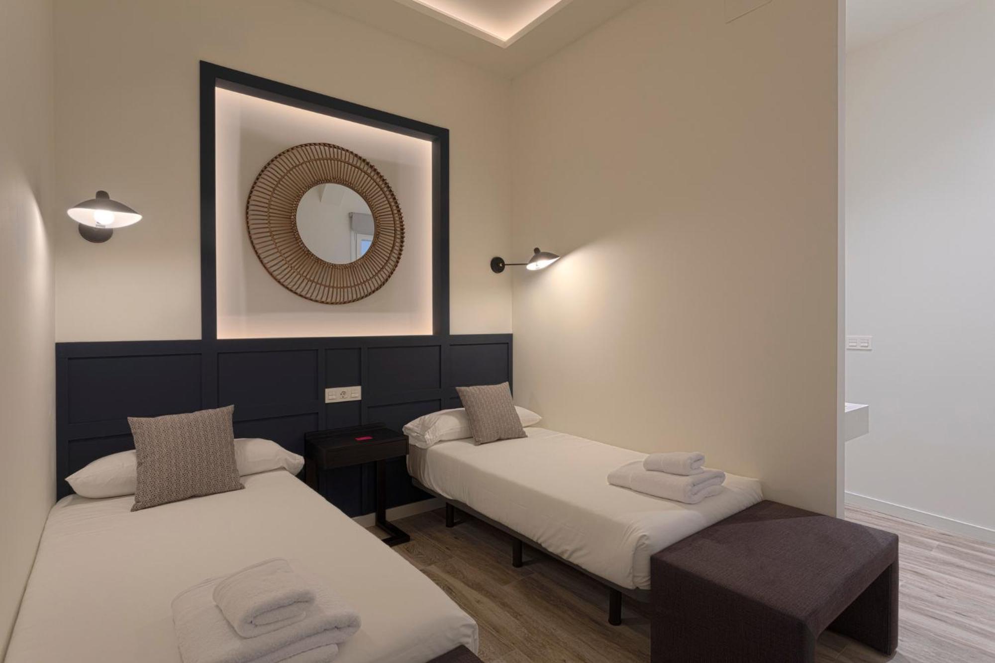 Fresh Velazquez Apartments Malaga Exterior photo